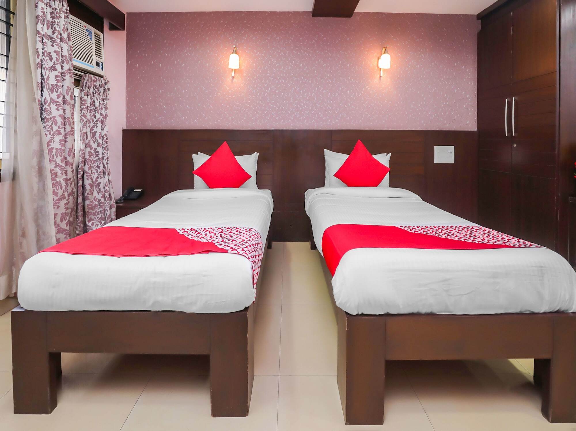 Oyo 17278 Hotel Srinivas Mangalore Extérieur photo